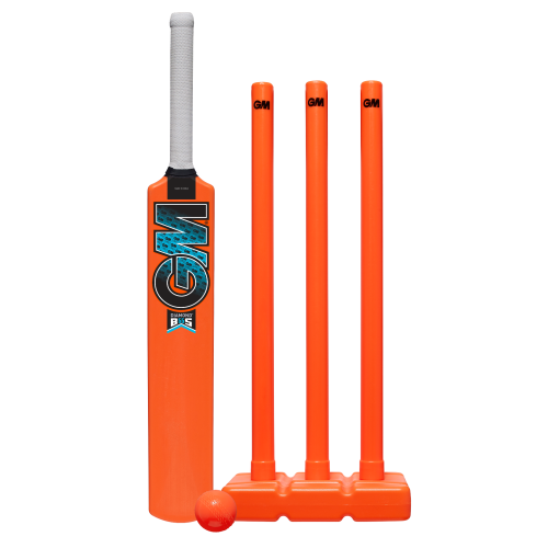 Gunn and Moore Diamond All Weather Junior Cricket Set